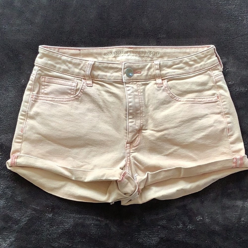 American Eagle hi-rise shorts, size 8, stretch denim, light peach